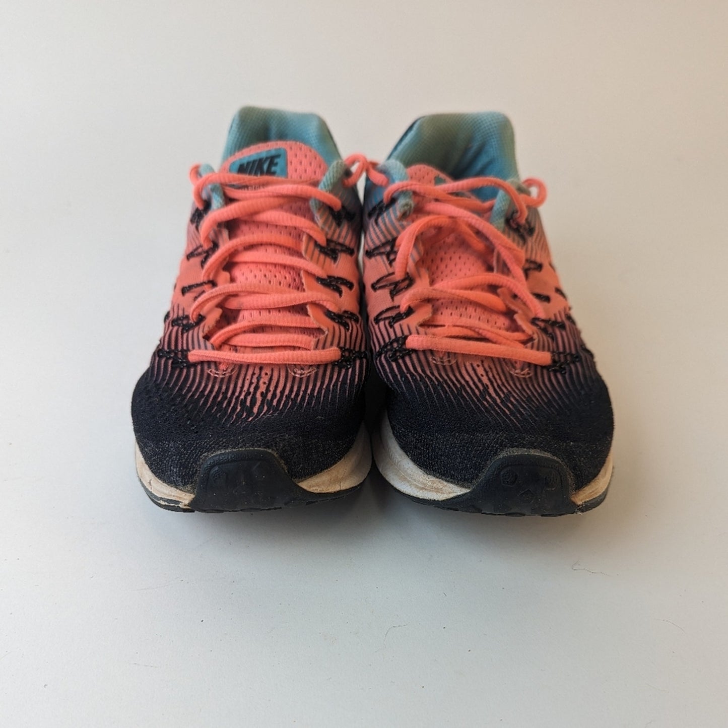 Nike Air Zoom Pegasus 33 - 8.5