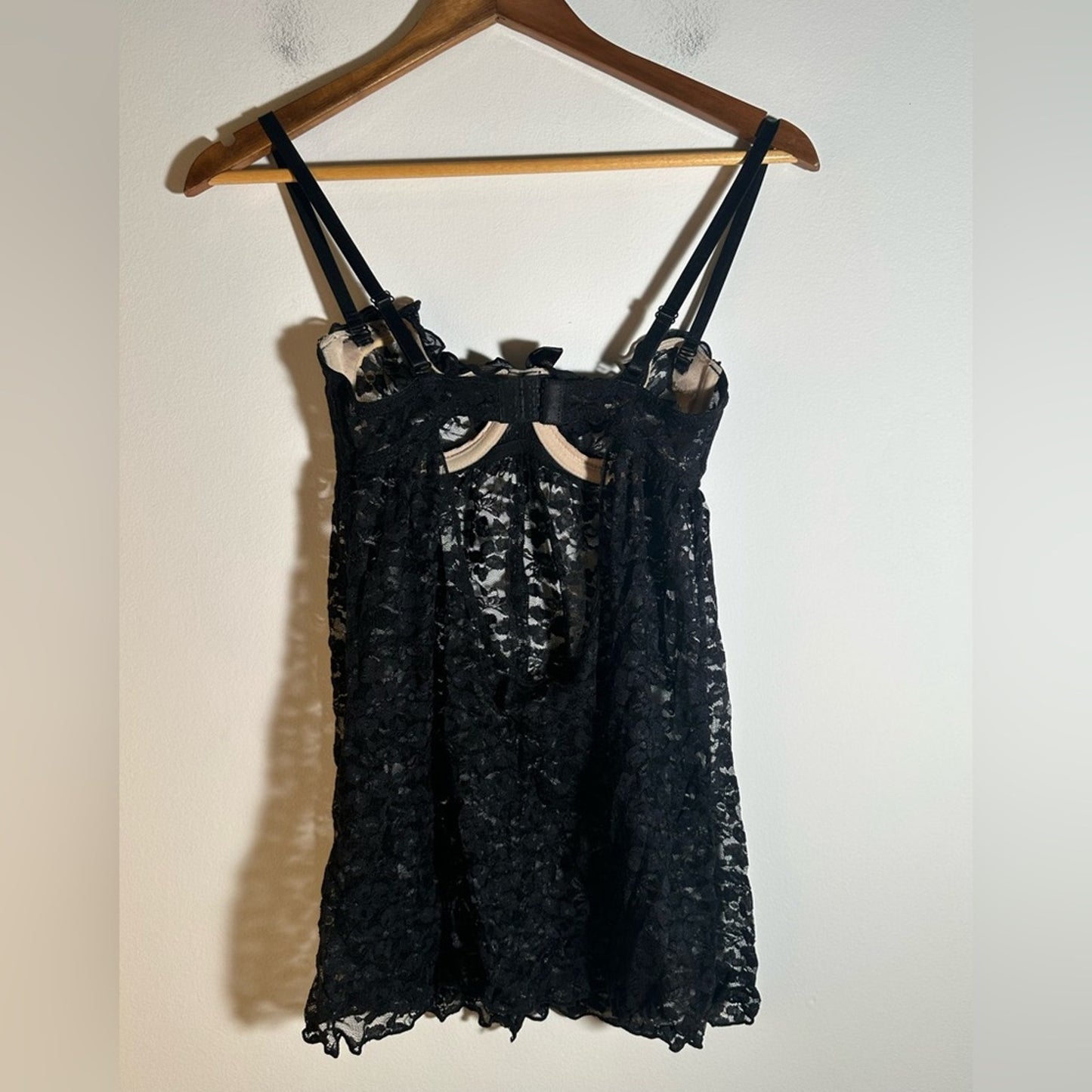 Elegant Black Lace Chemise