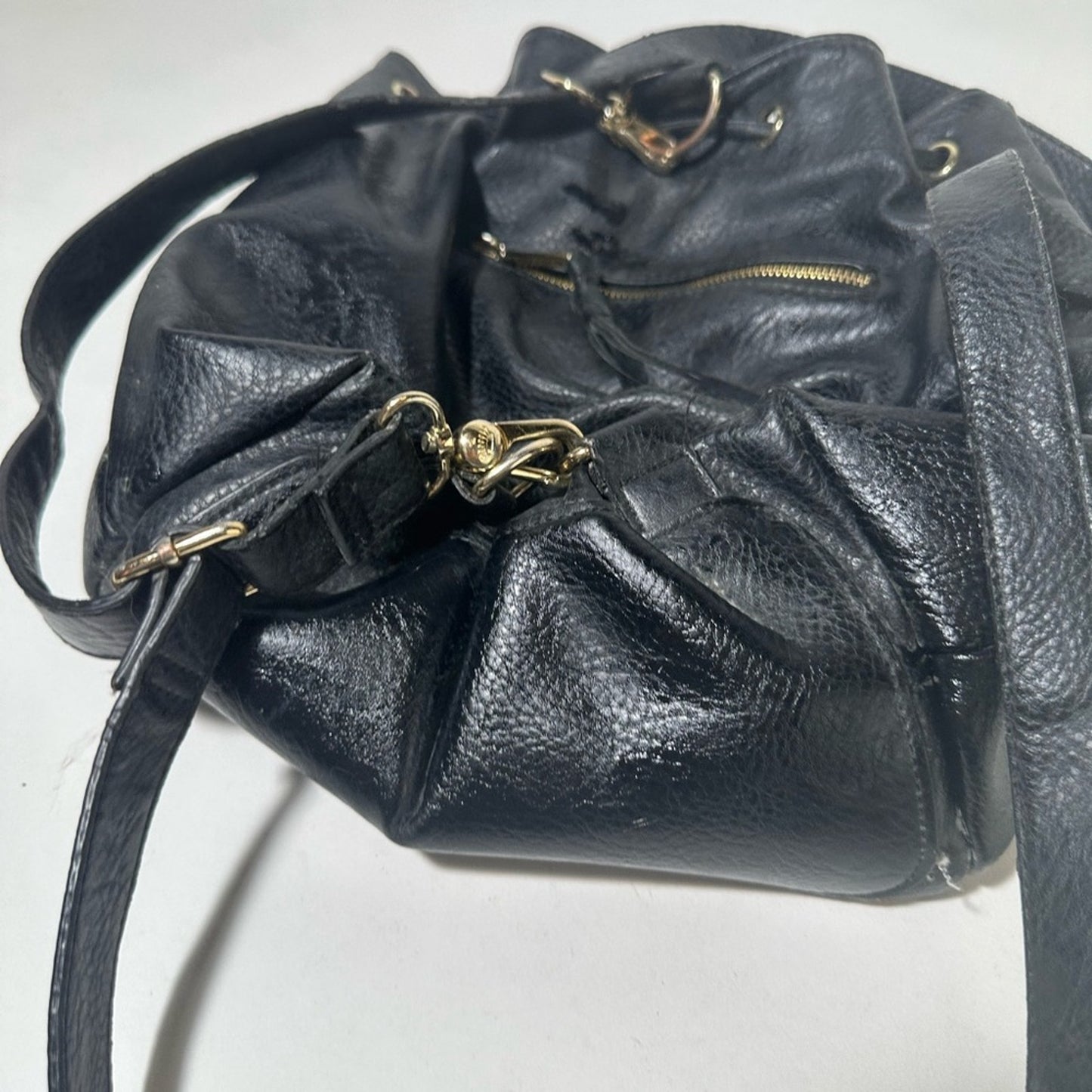 Sleek Black Leather Backpack with Adjustable Straps