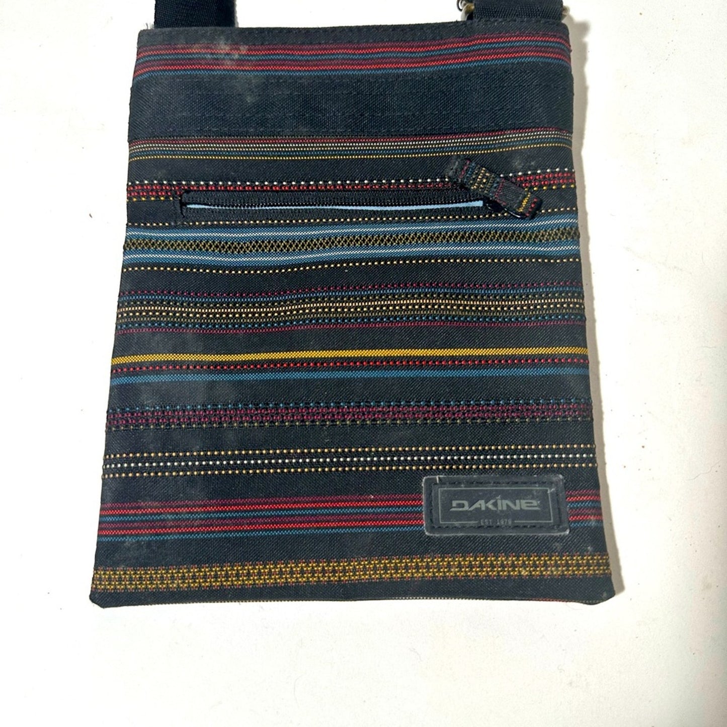Sleek Black Messenger Bag with Adjustable Strap and Durable Material