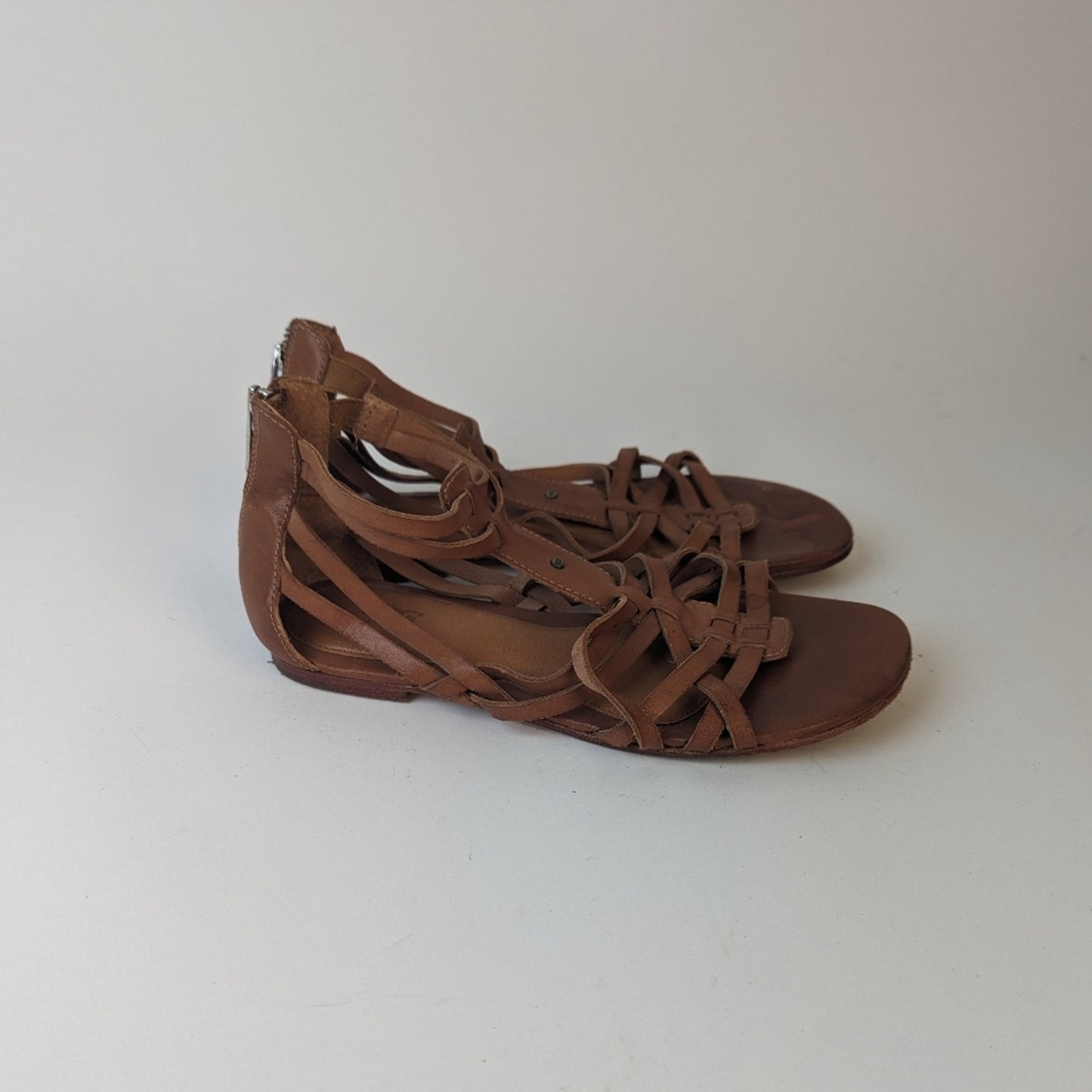 UGG Gladiator Sandals - 7