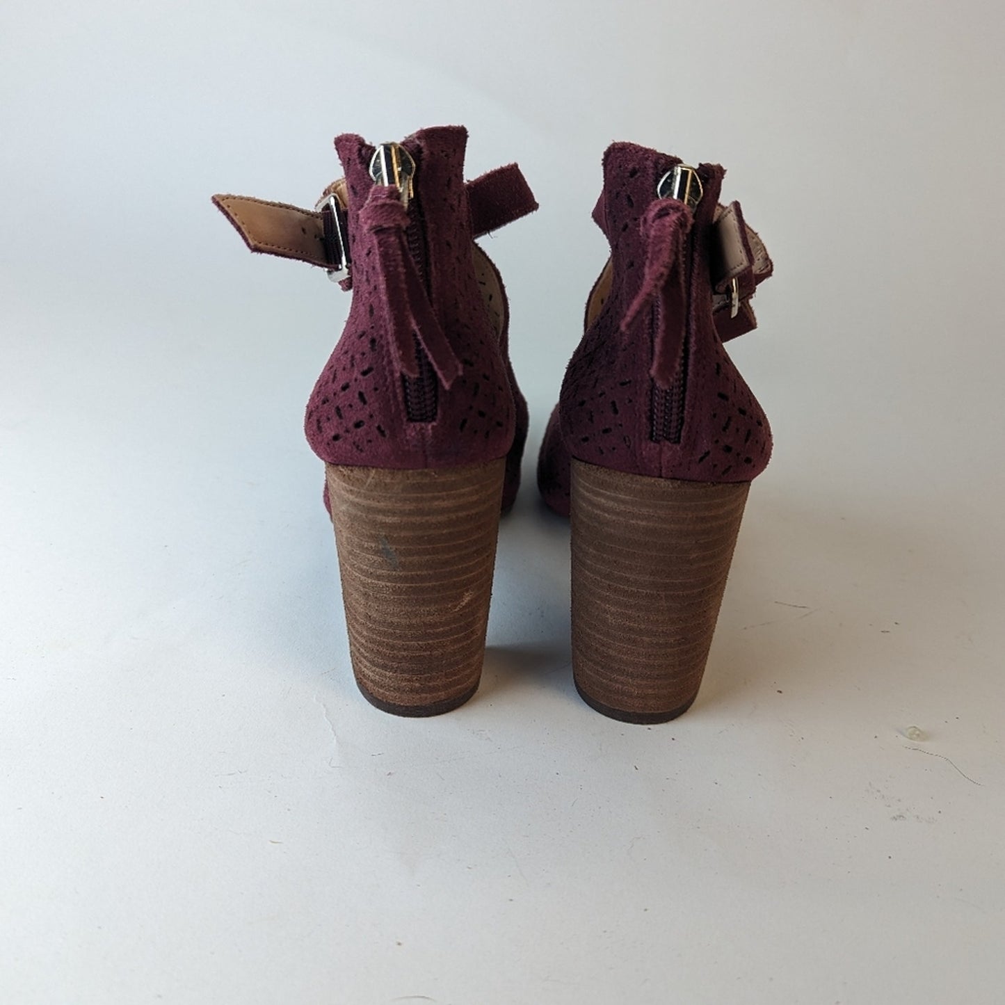 NWT Crown & Ivy Suede Stacked Heels - 7.5