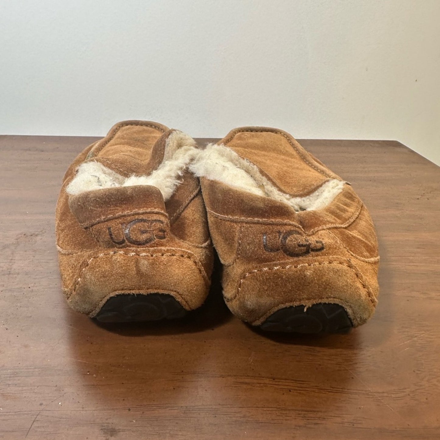 Men's Tan Suede UGG Loafers Slippers. 11.5-12