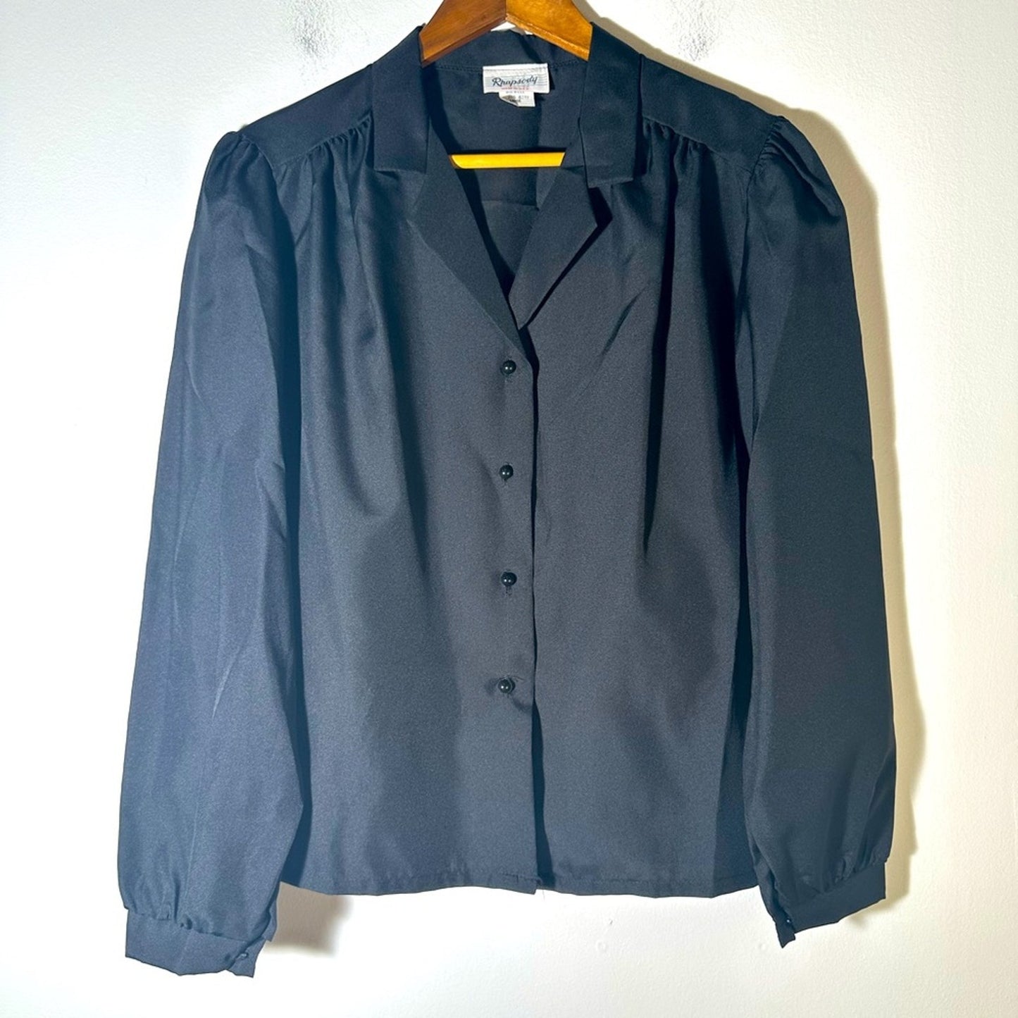 Vintage Women's Black Button-Down Shirt