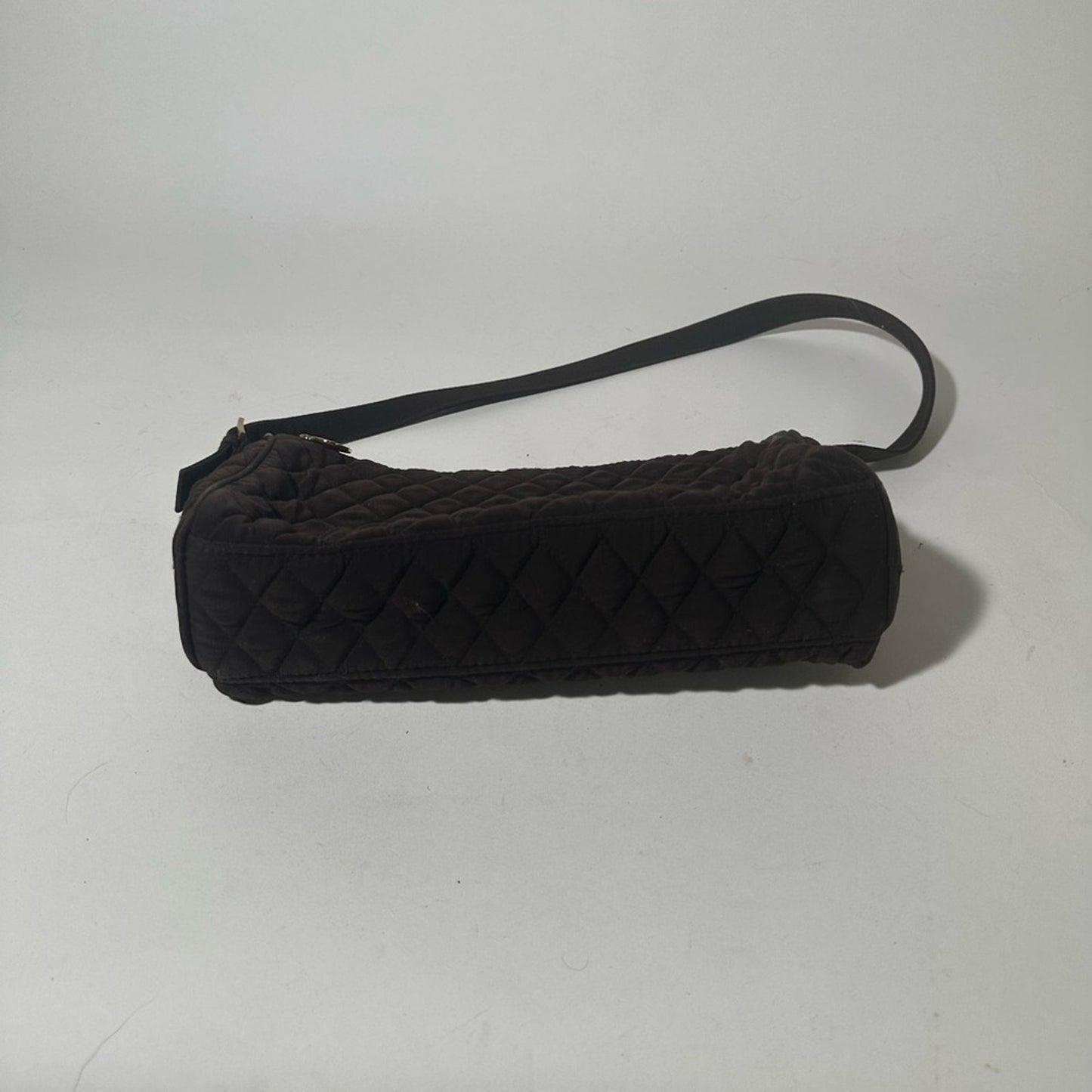 Elegant Black Quilted Shoulder Bag with Diamond Pattern