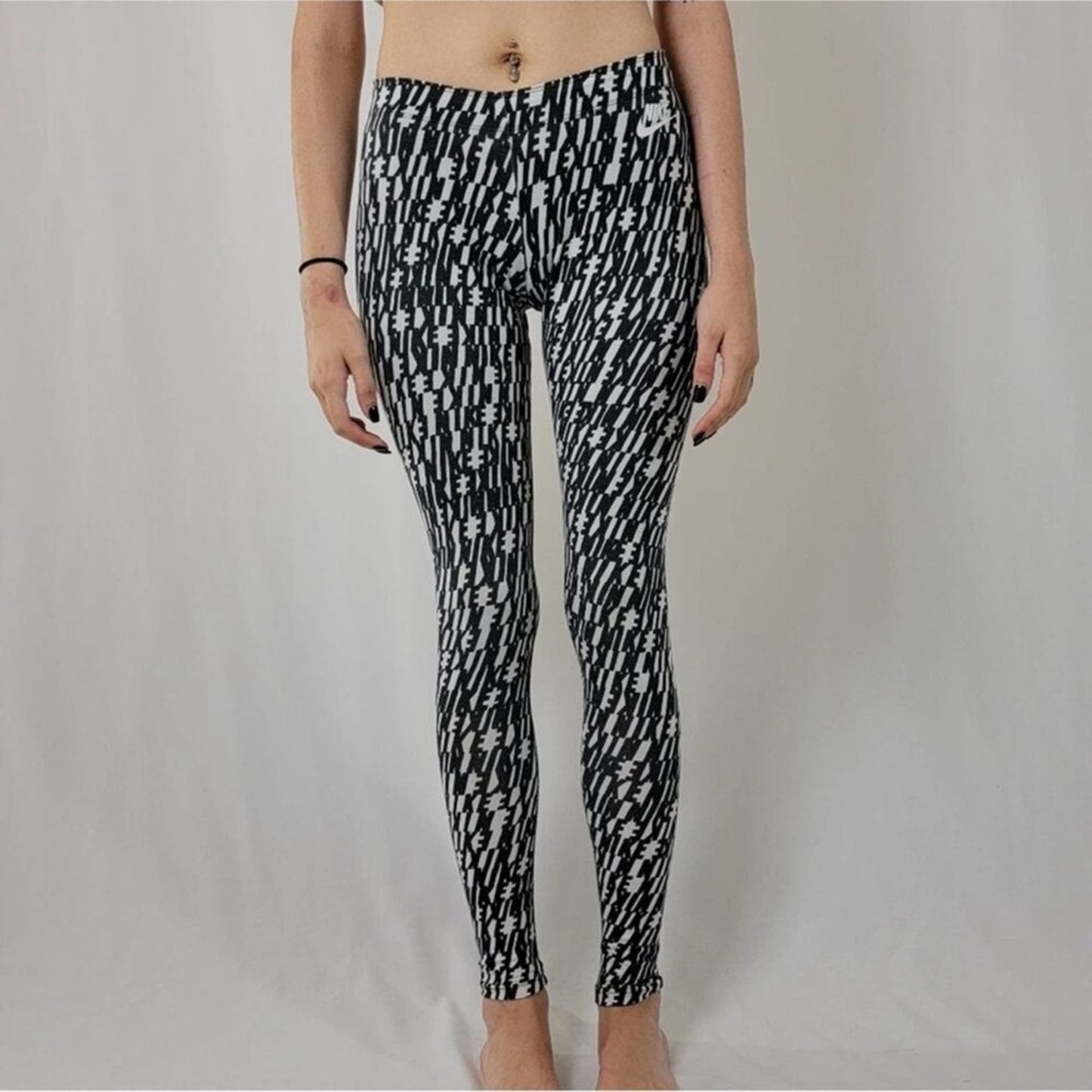 Nike Leg-A-See-AOP Leggings