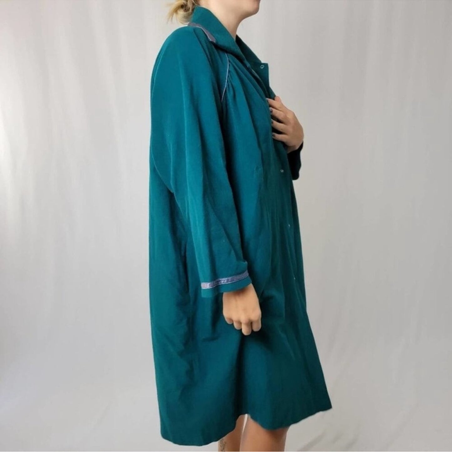 Vintage Vanity Fair Robe