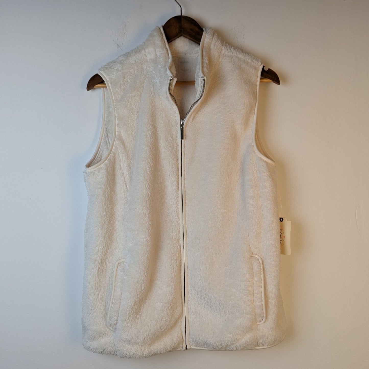 NWT St John's Bay Fleece Vest - Large
