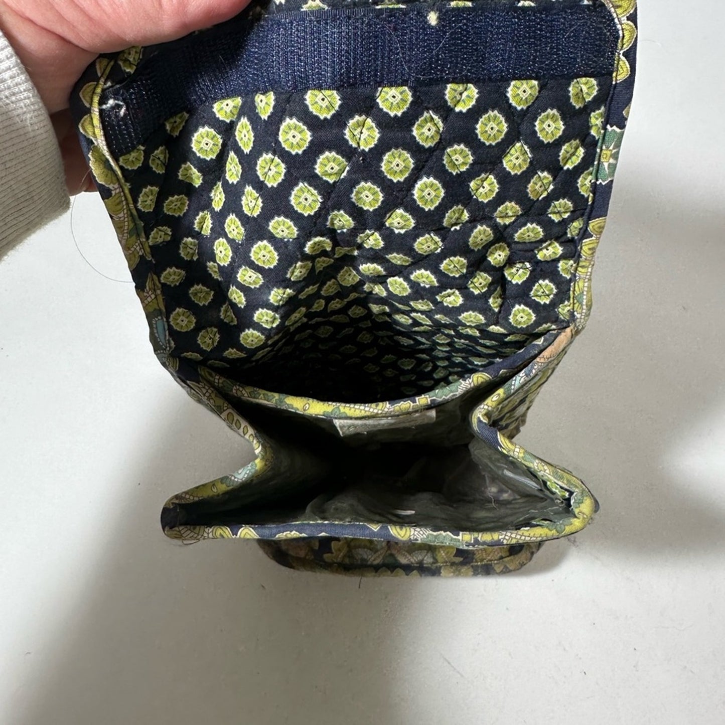 Vera Bradley Green and Black Crossbody Bag Quilted Design
