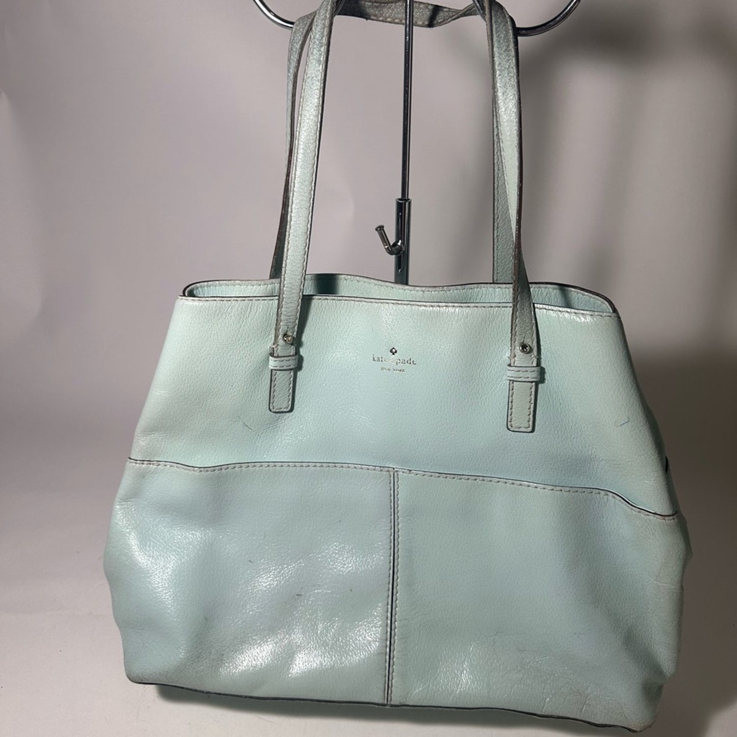 Kate Spade Green Leather Tote with Structured Design