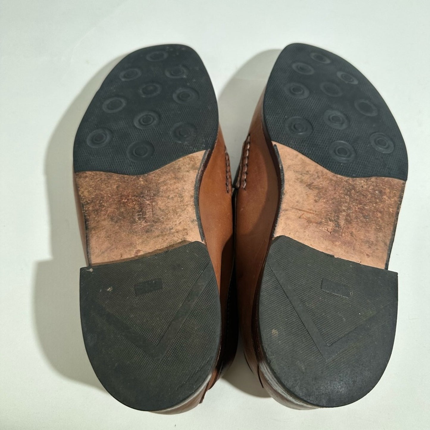 Allen Edmonds Burke Penny Loafers - 10