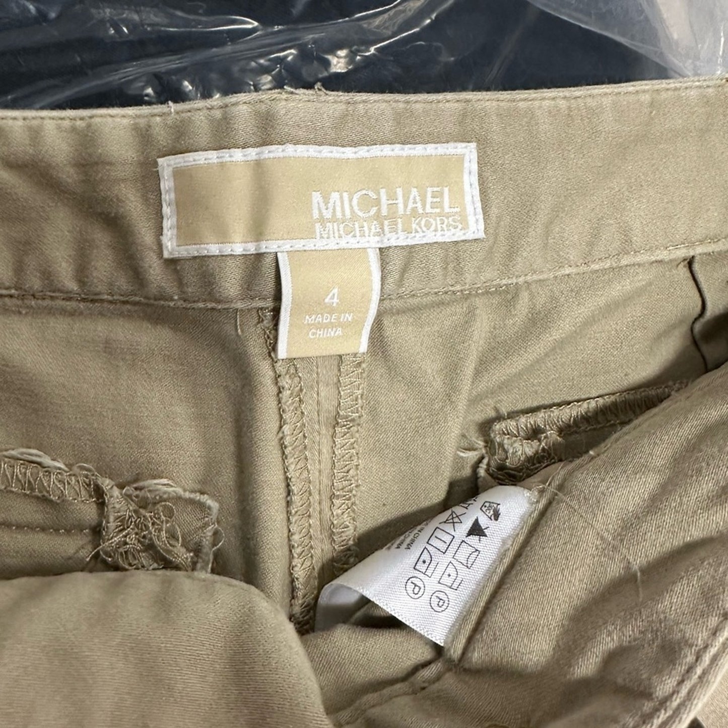 Michael Michael Kors Chic Beige Trousers with Zipper Details