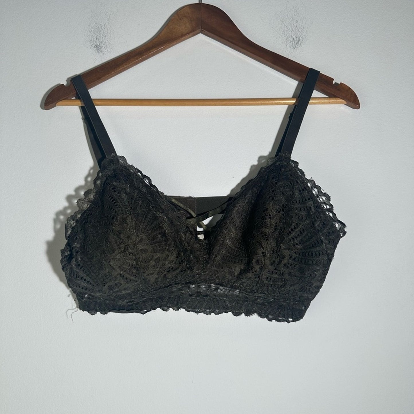 Green Lace Bralette with Wide Straps