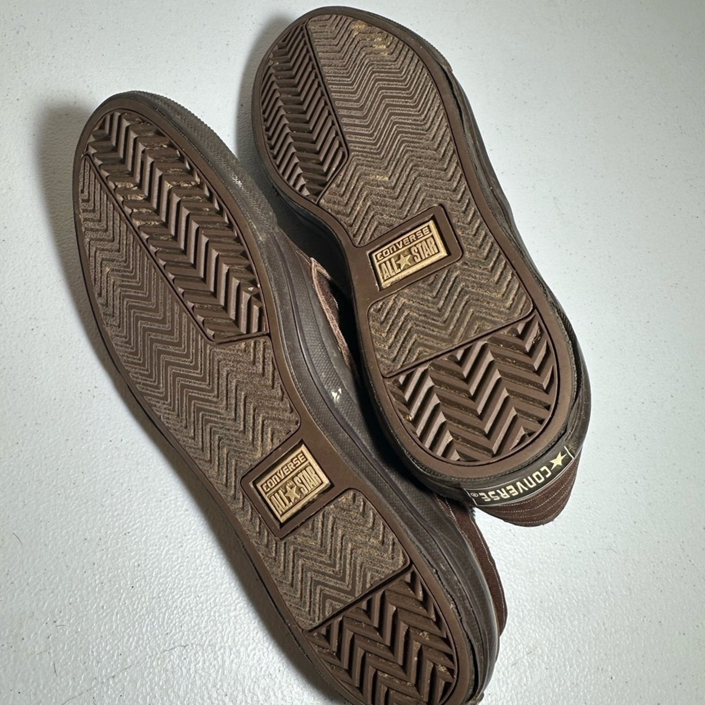 Converse Men's Brown Striped Sneakers