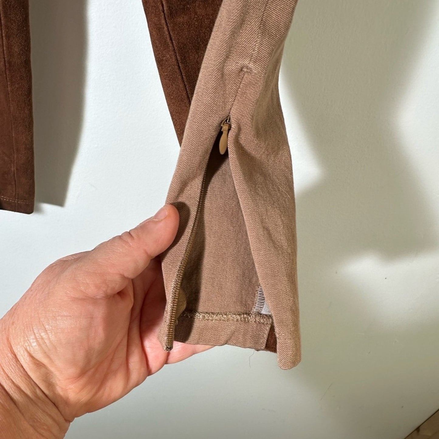 White House Black Market Camel Leggings