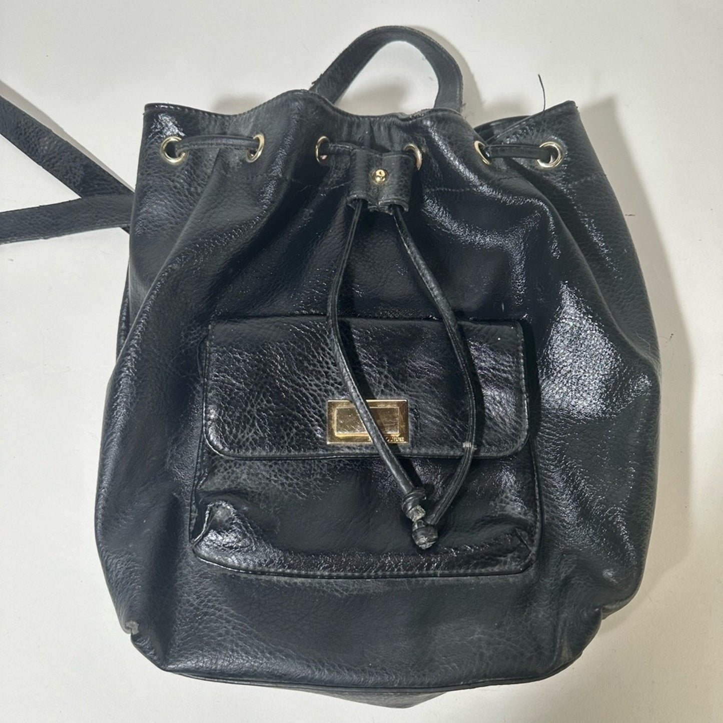 Sleek Black Leather Backpack with Adjustable Straps