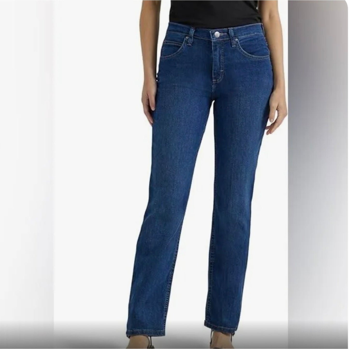 Lee Classic Fit Jeans - 8