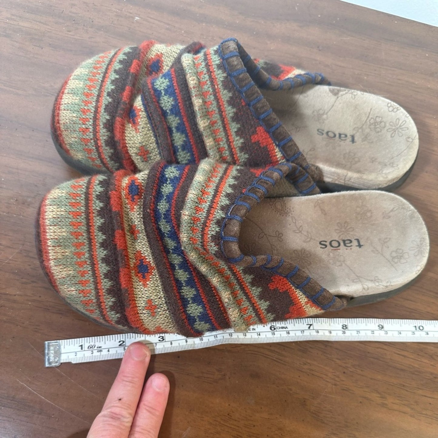 Taos Footwear Women's Multicolor Slip-On Shoes