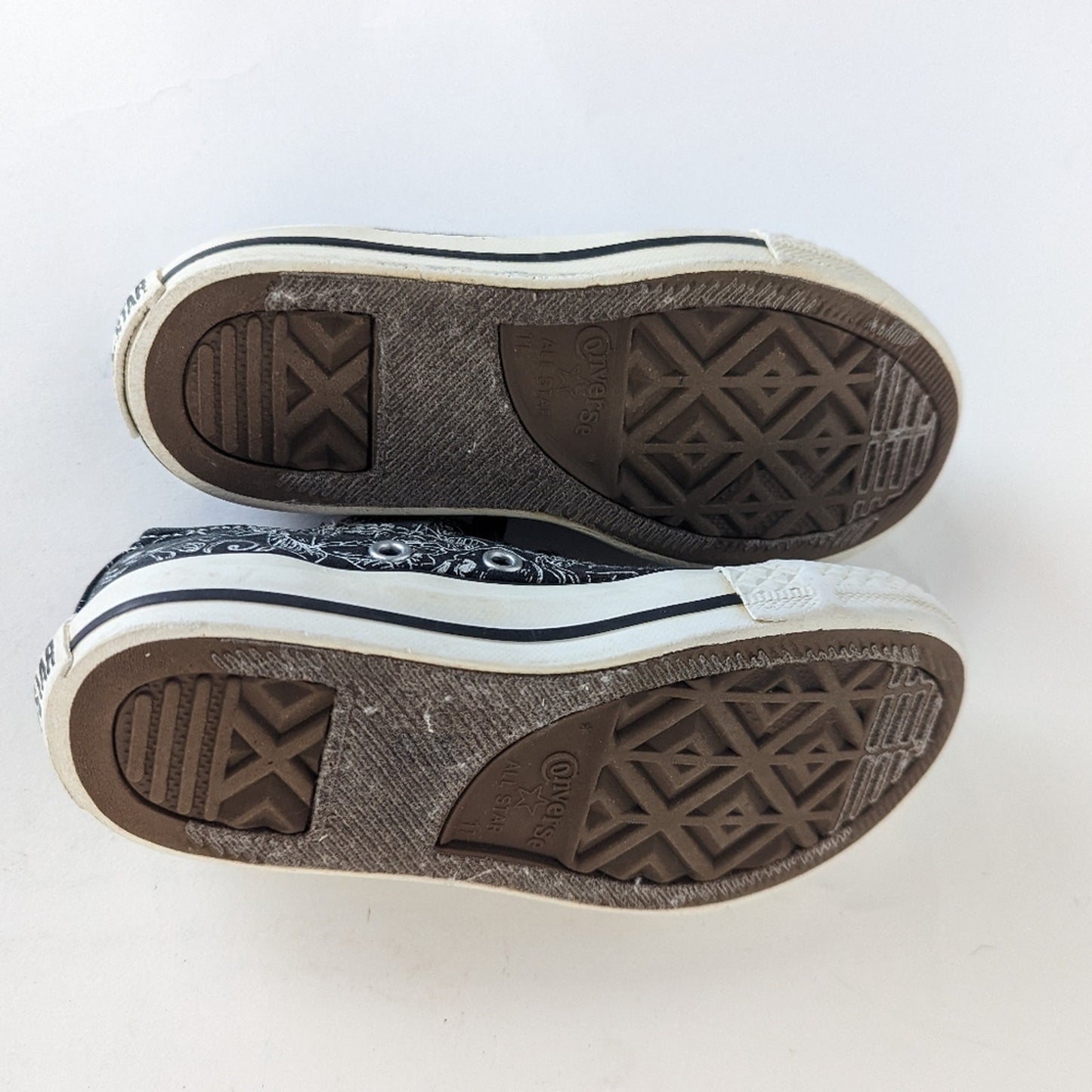 Converse All Star Graphic White Floral Skull Kids Sneakers -11