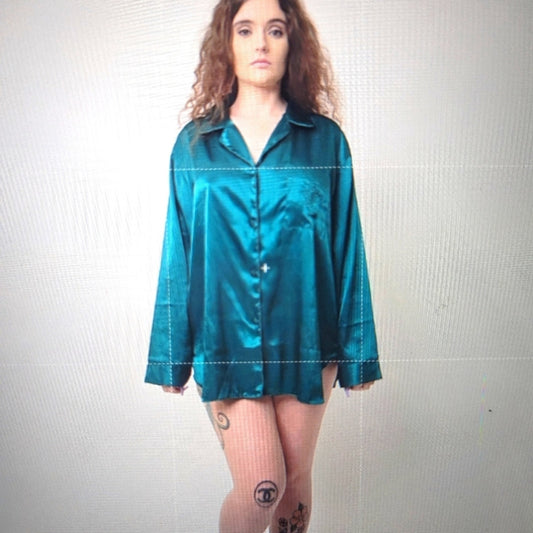 Vintage Victoria's Secret Silky Hunter Green Sleep Shirt - Large