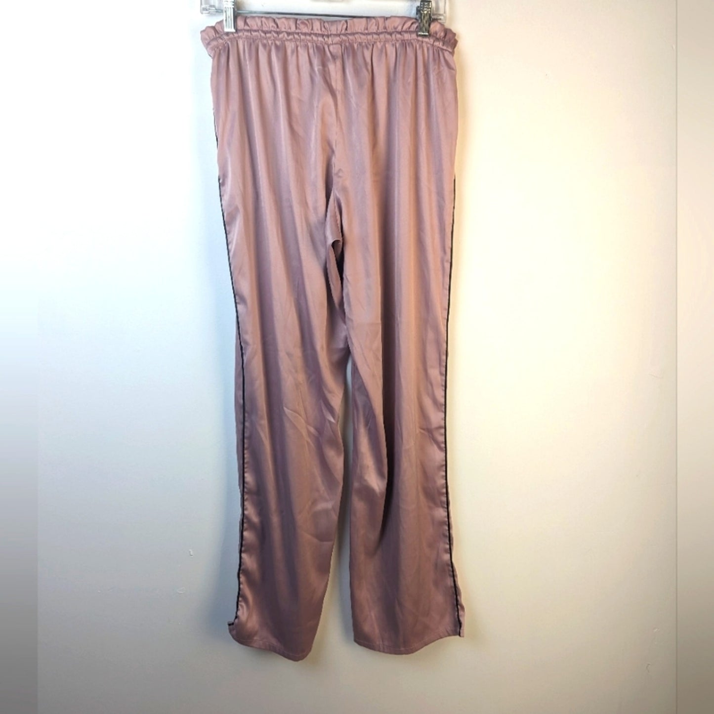 Victoria's Secret Lounge Pants - Medium