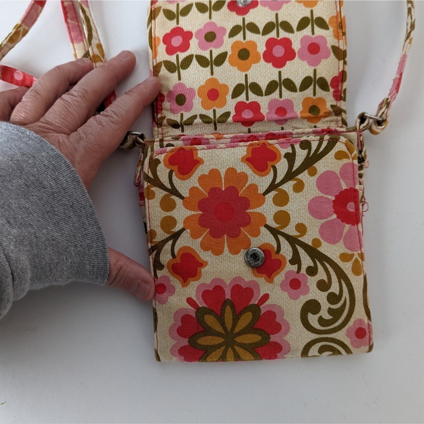 Vera Bradley Crossbody Trifold Bag/ Wallet