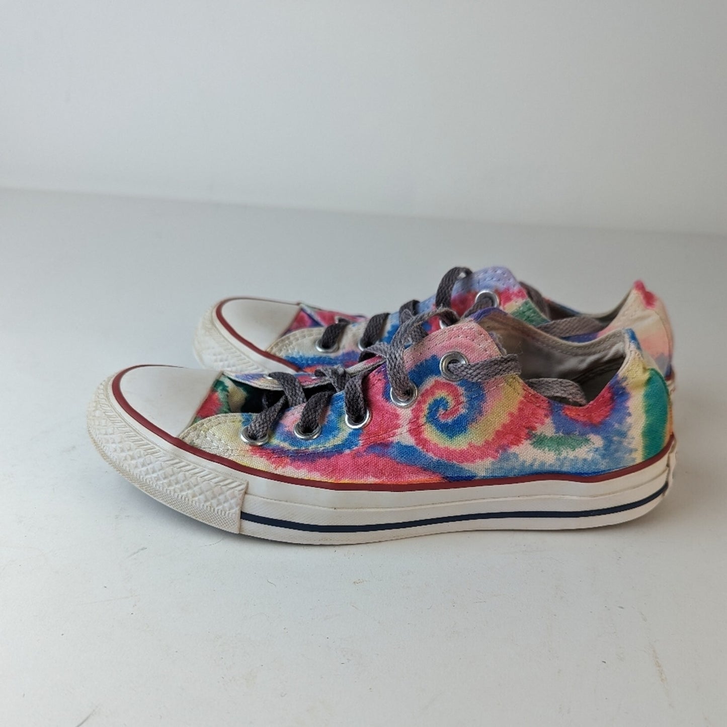 Converse Tie Dye Low Top Sneakers - 6