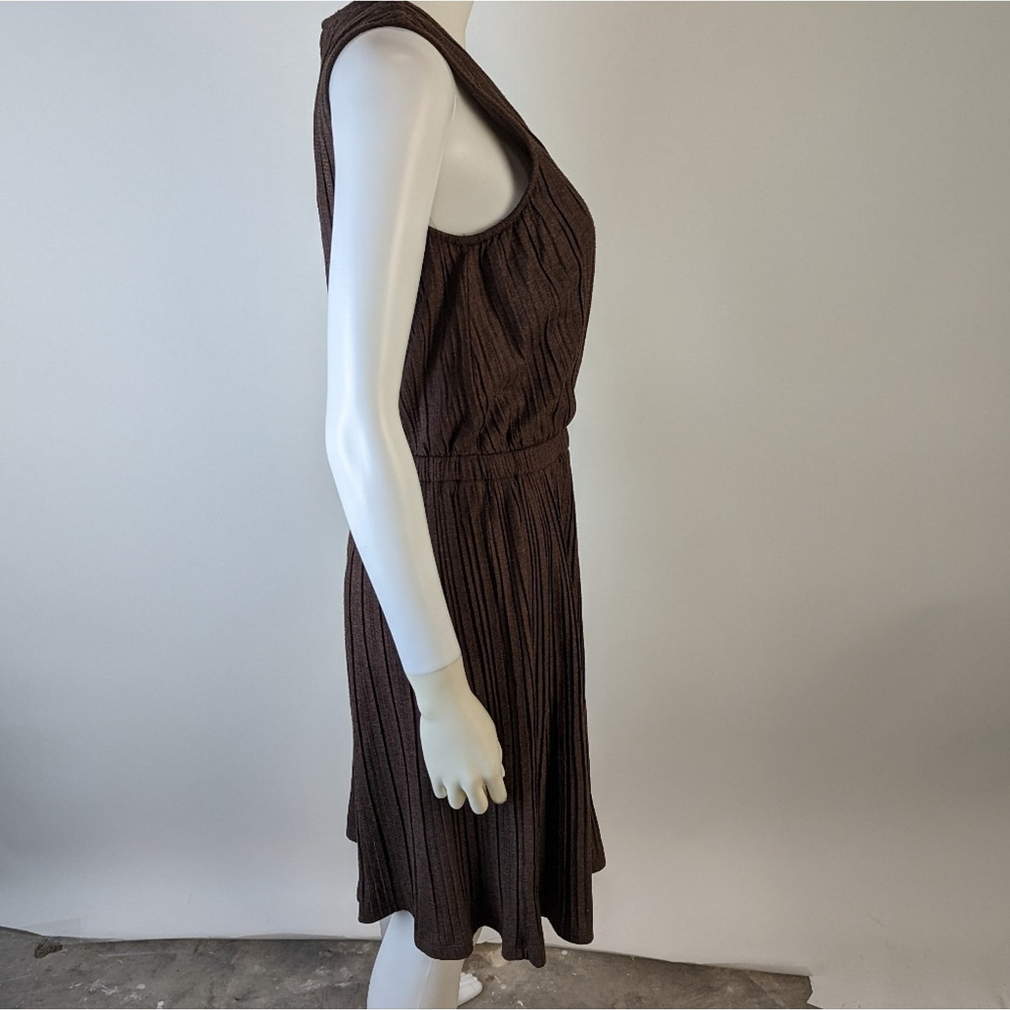 Banana Republic Heritage Pleated Knit Dress - Small