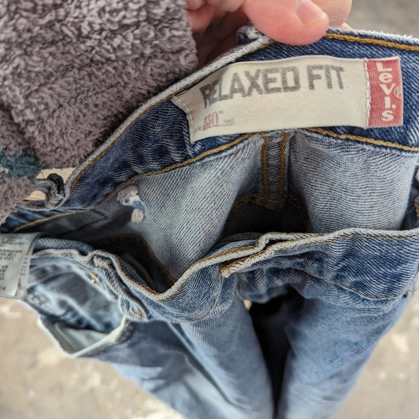 Levi's 550 Relaxed Fit Jeans 40 x 32