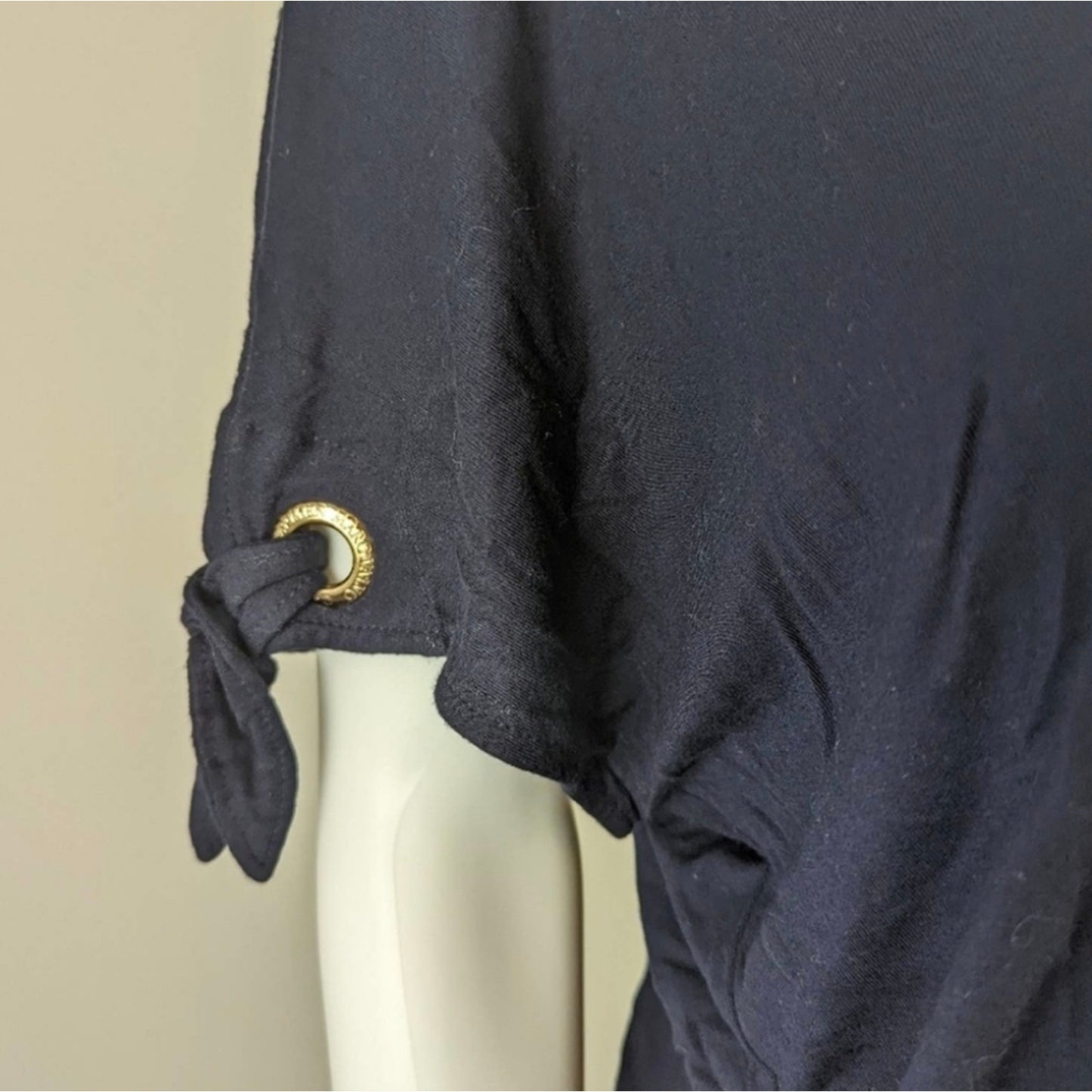 Carmen Marc Valvo Blue Top / Medium