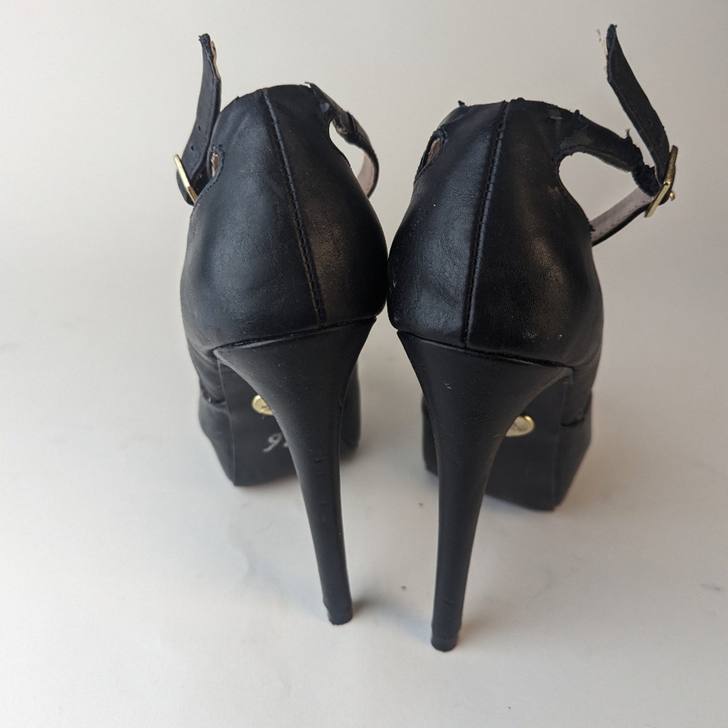 Betsey Johnson Platform Stilleto Heels / 7