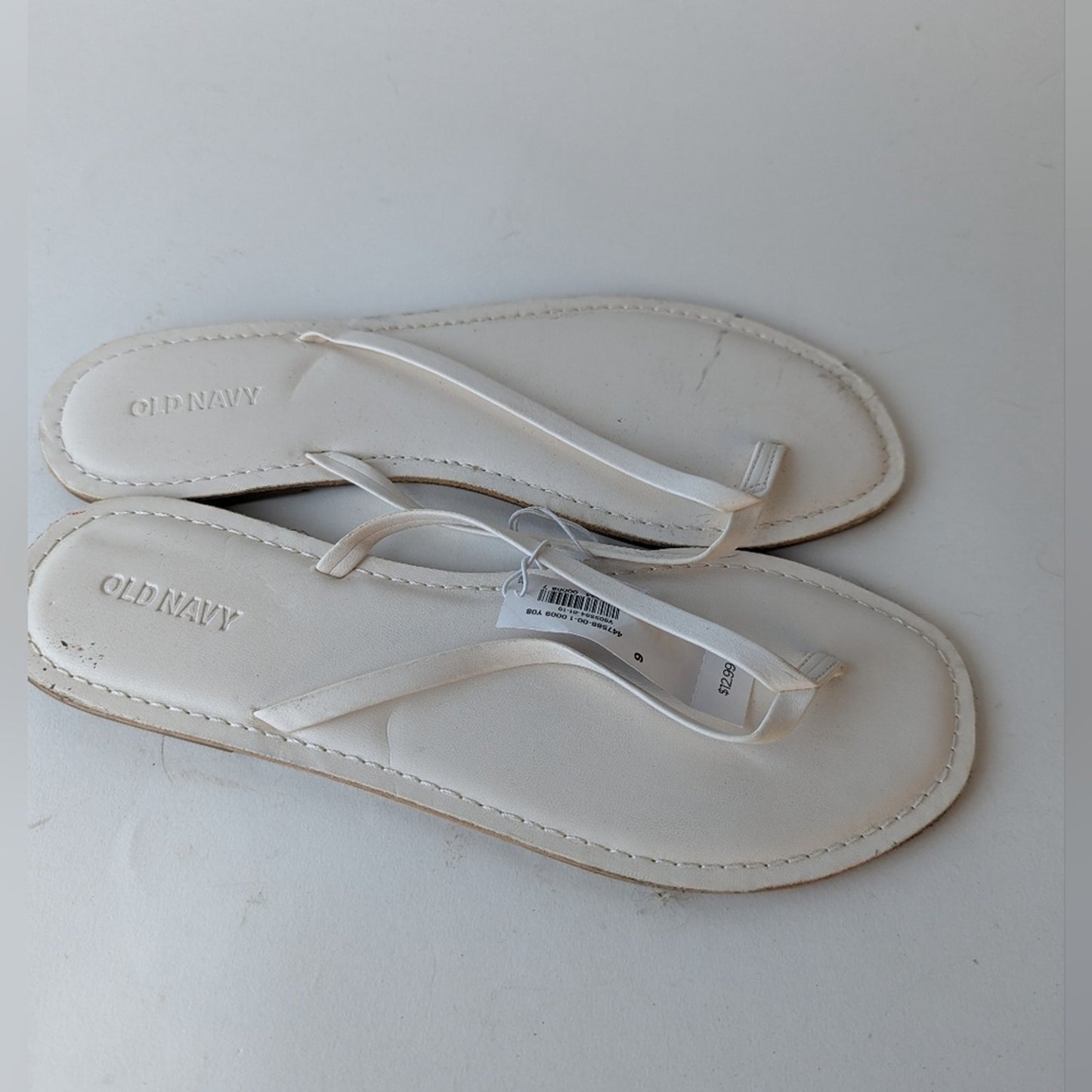 Old Navy NWT White Sandals - 9