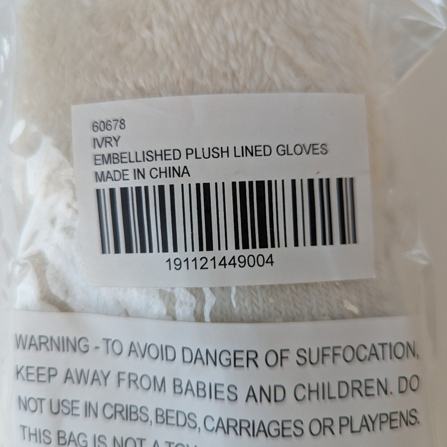 NWT Embellished Plush Gloves