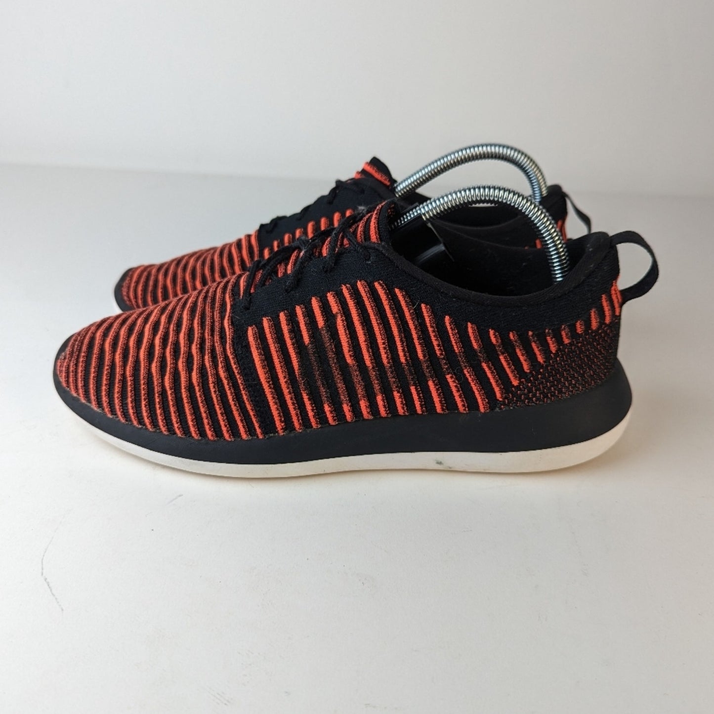 Nike Roshe Flyknit " Black Bright Crimson" - 10
