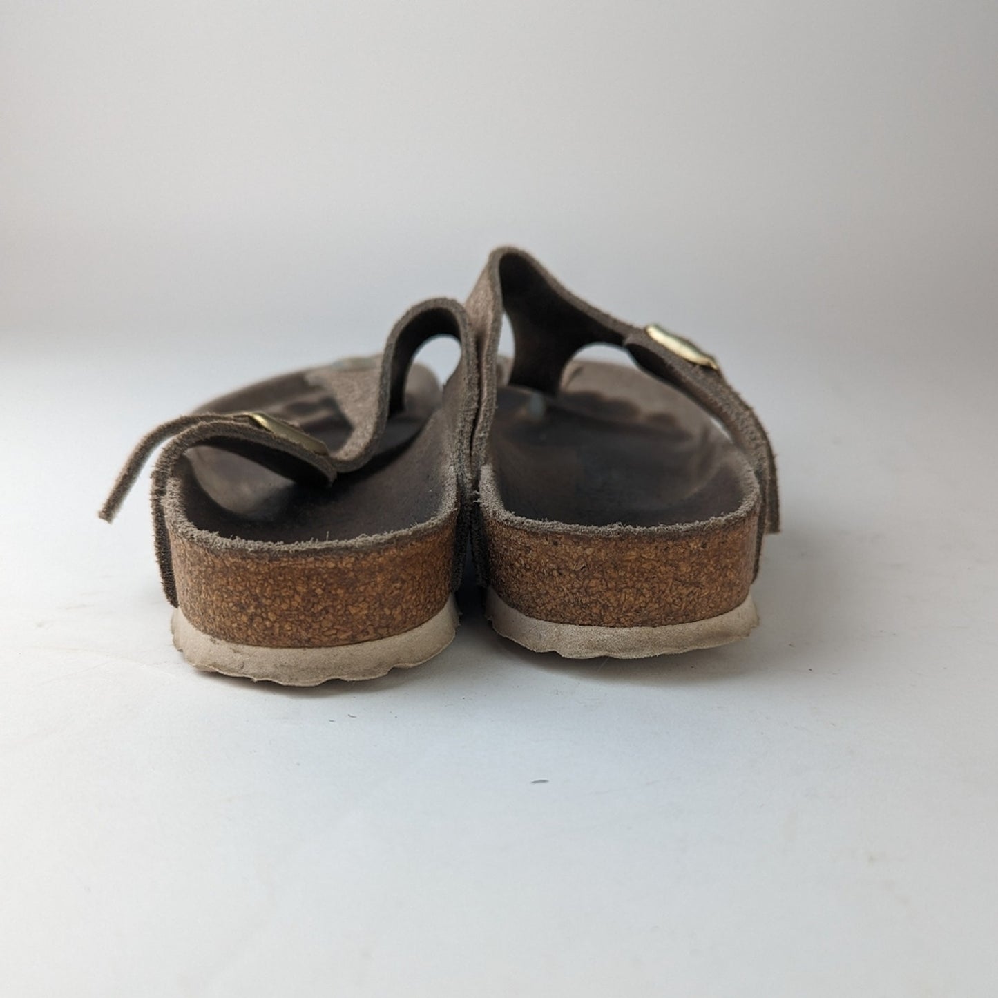 Birkenstock Gizeh Sandal in Metallic 37(6-6.5)