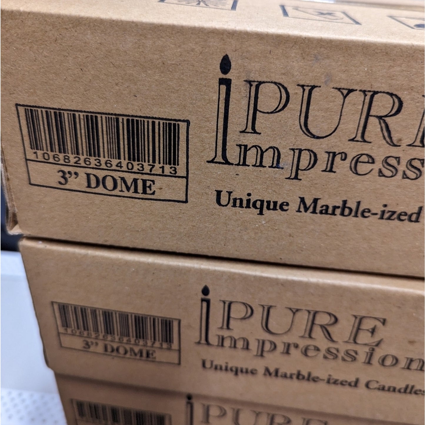 New In Box Pure Impressions Marbleized Dome Candles