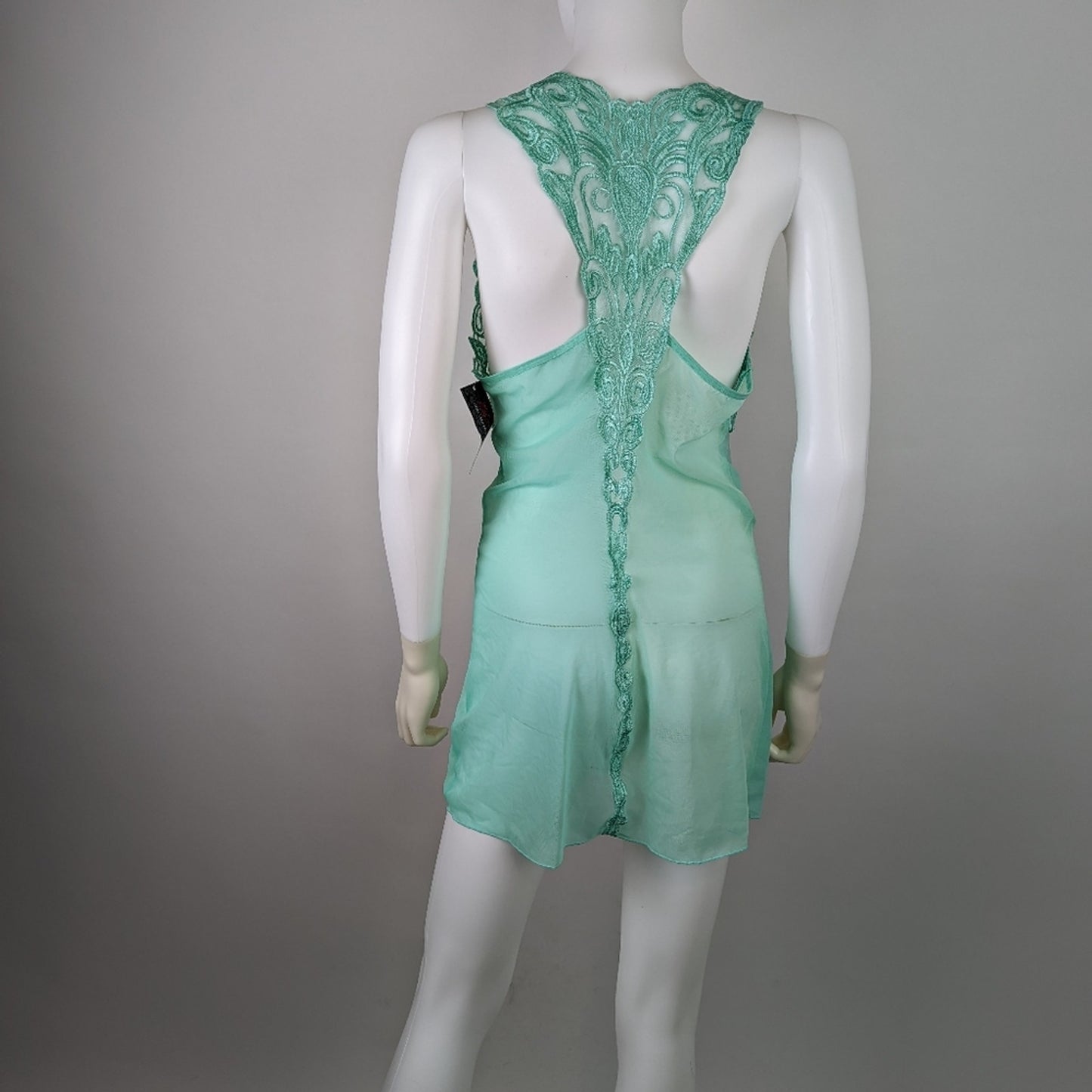 NWT Embroidered Babydoll Nightie L