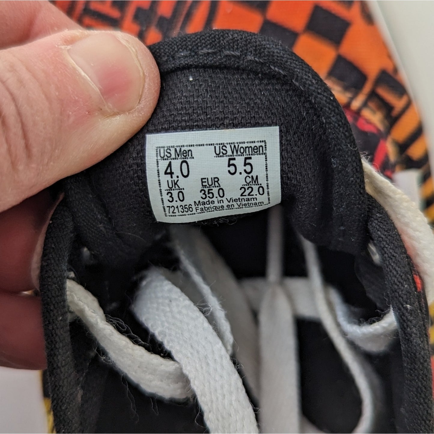 Vans Logo Flame Lace Up Sneakers 5.5