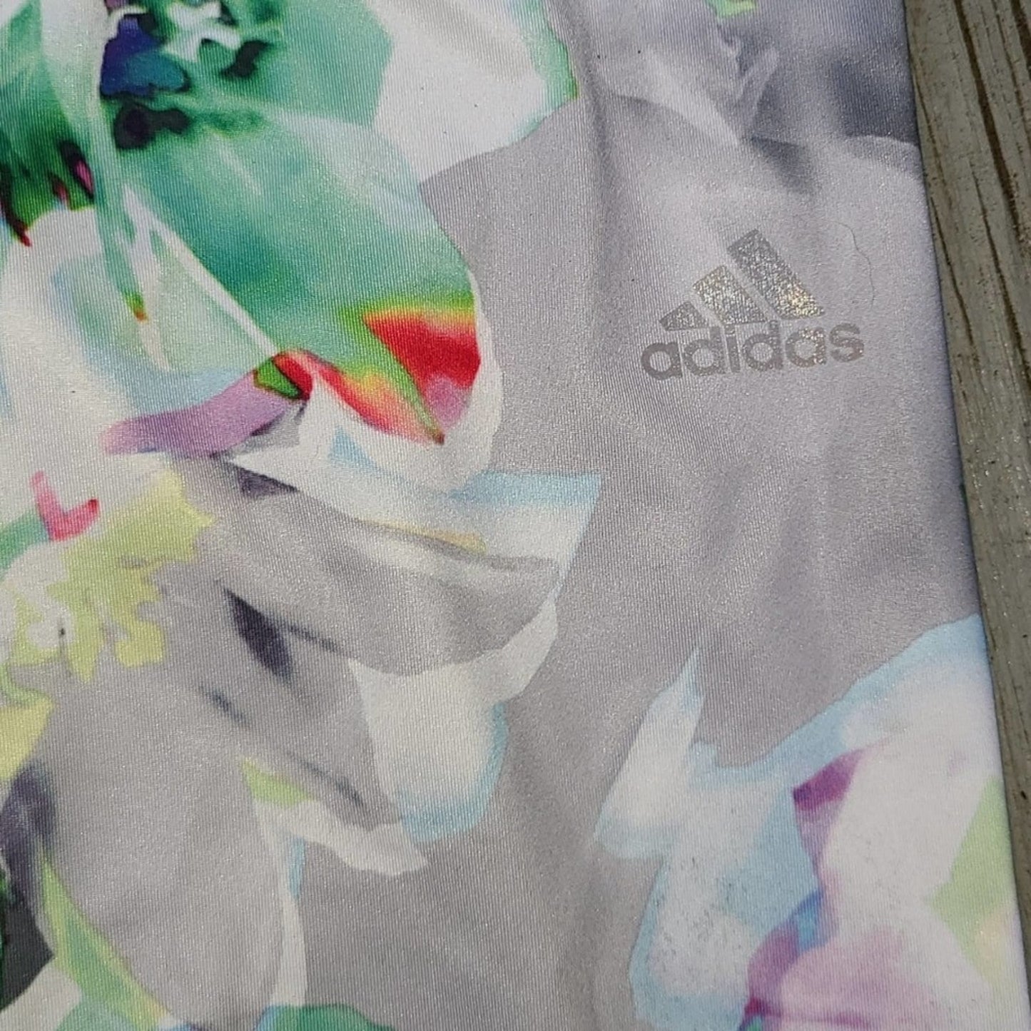 Adidas Big Girl Alpha Printed Capri tights -M