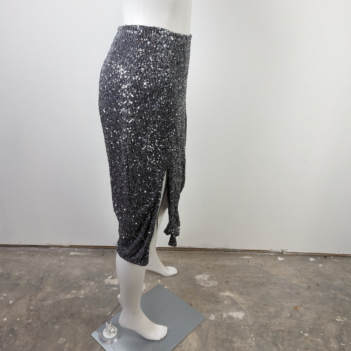 Dress Forum Silver Pencil Skirt S