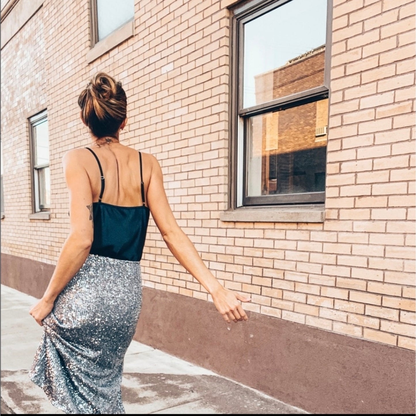 Dress Forum Silver Pencil Skirt S