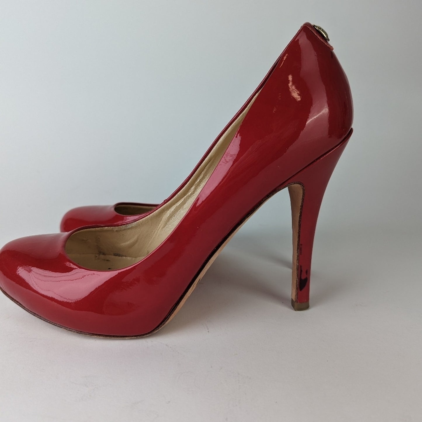 Ivanka Trump Kimo Patent Leather Platform Pump 8.5