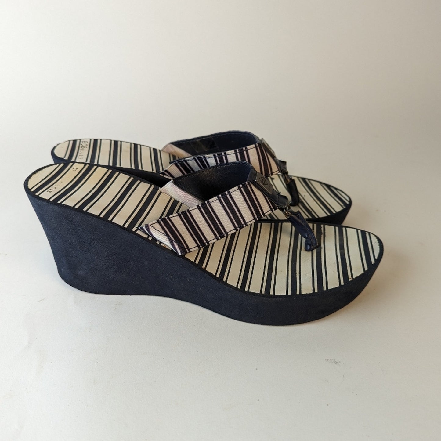 BCBG Paris Sager Wedge Flip Flops - 9