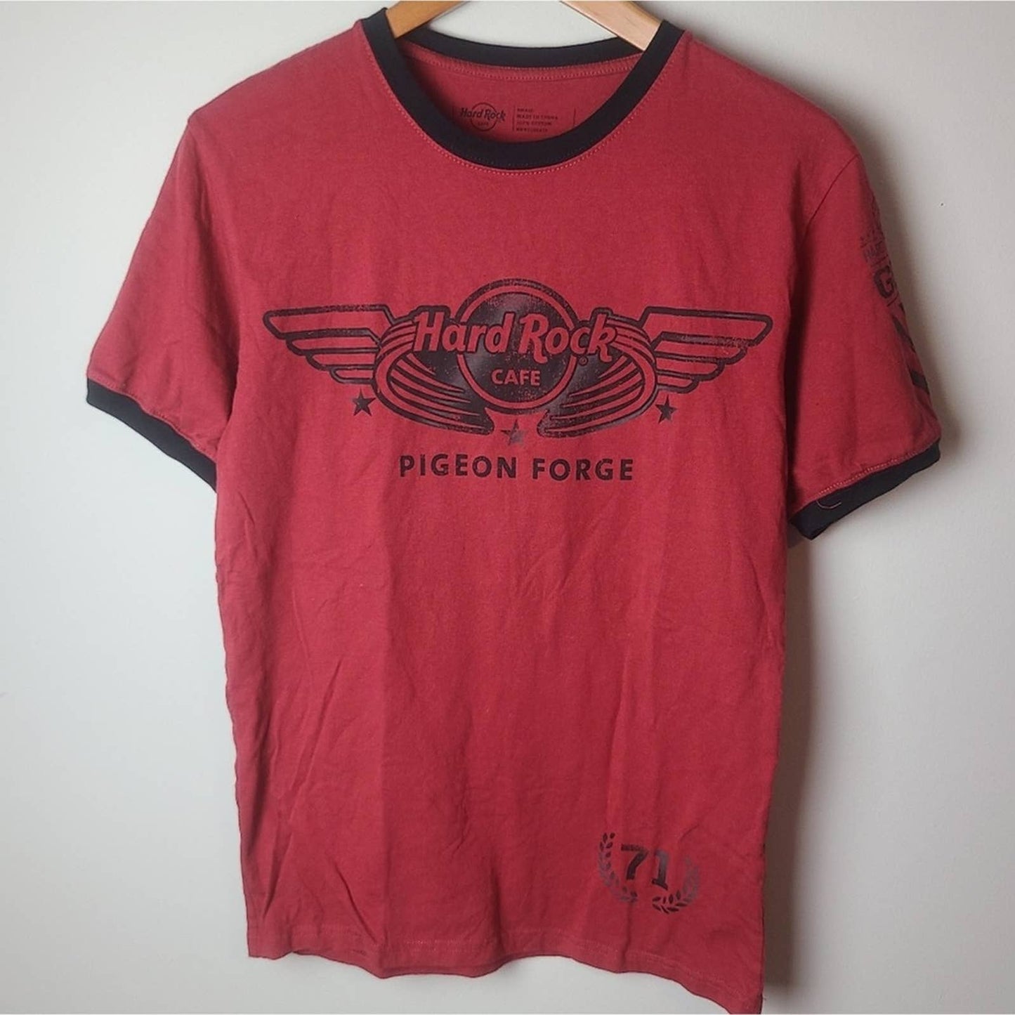 Vintage Style Hard Rock Tee Shirt