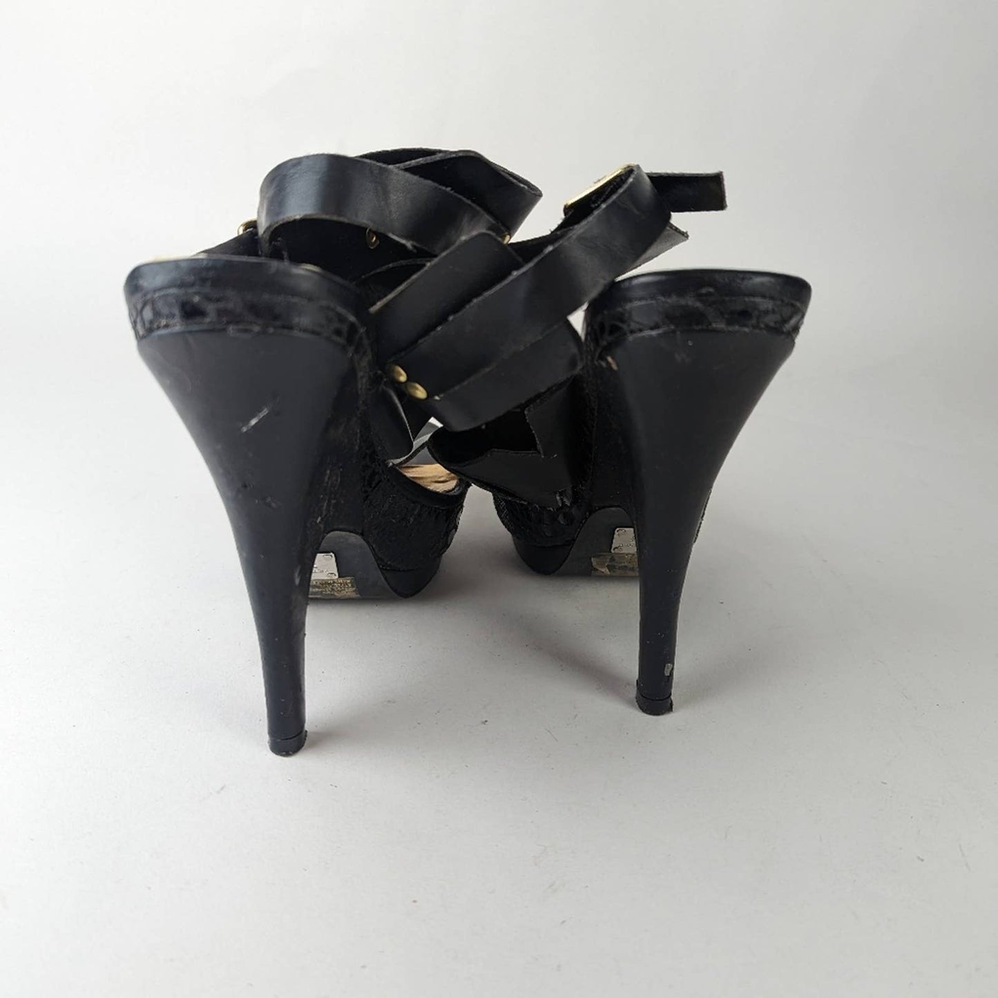 Bakers Melissa Black Strappy Snakeprint Heels 10