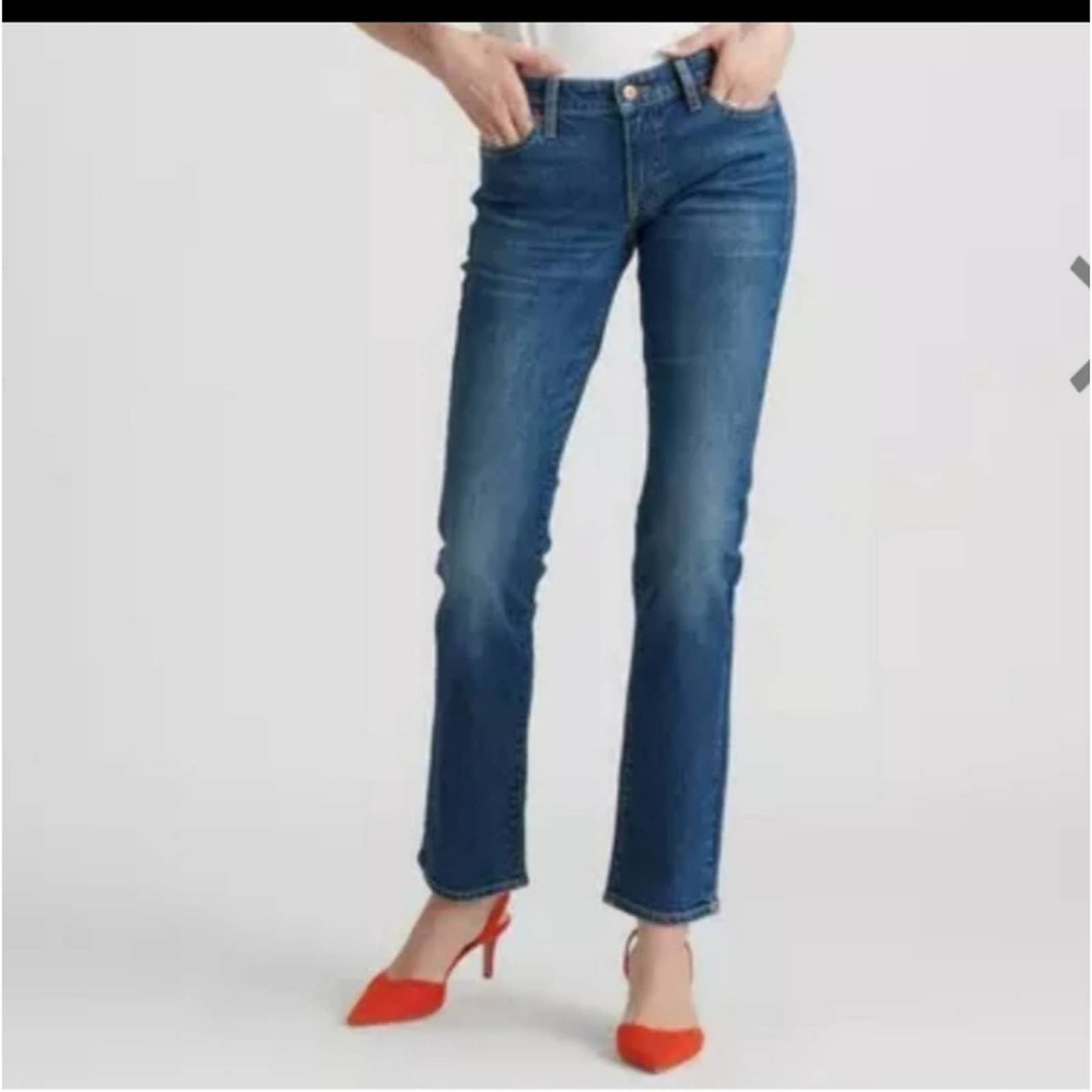 Lucky Brand Mid Rise Sweet Straight Jeans