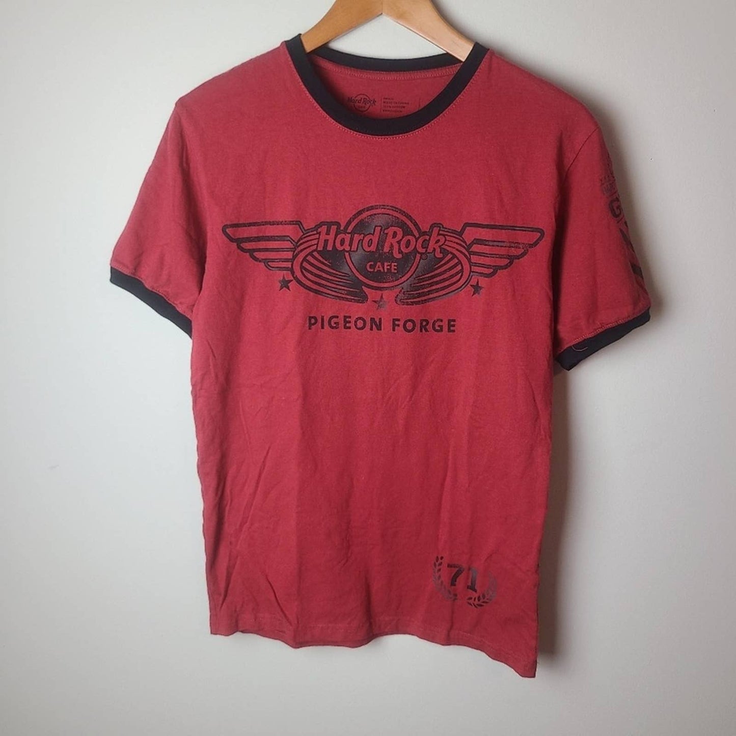 Vintage Style Hard Rock Tee Shirt