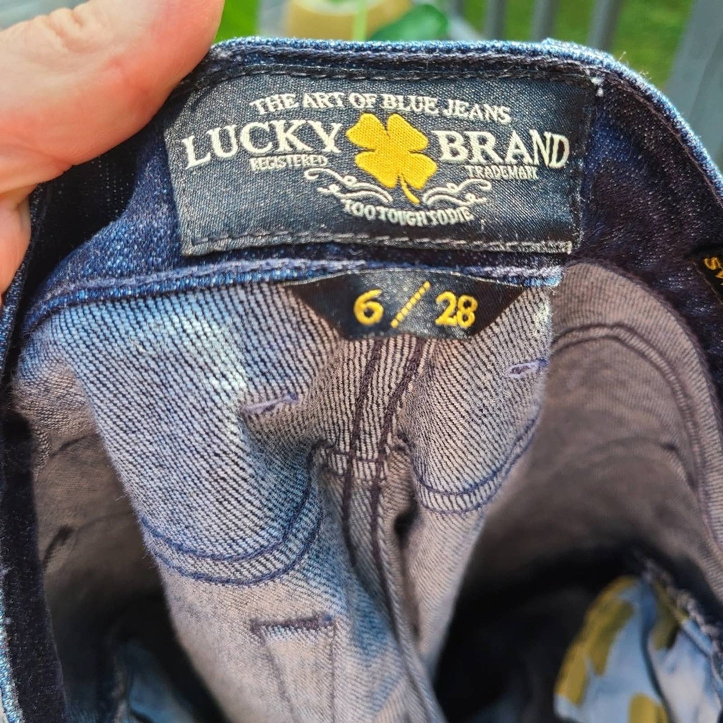 Lucky Brand Mid Rise Sweet Straight Jeans