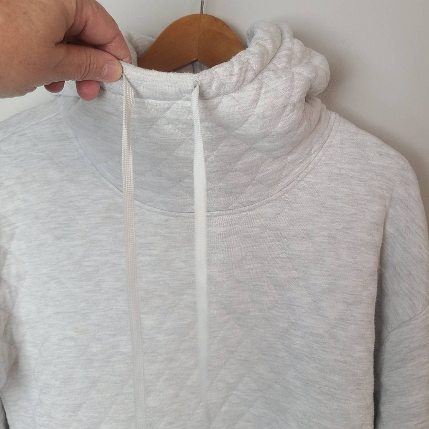 Jones New York Quilted Hooded Sweatshirt
