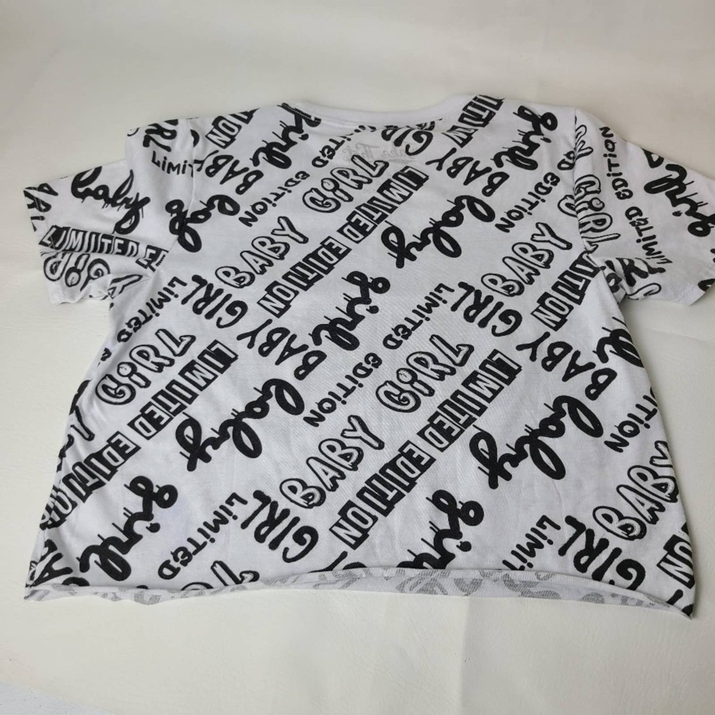 Limited Edition Baby Girl Graphic Cropped Tee